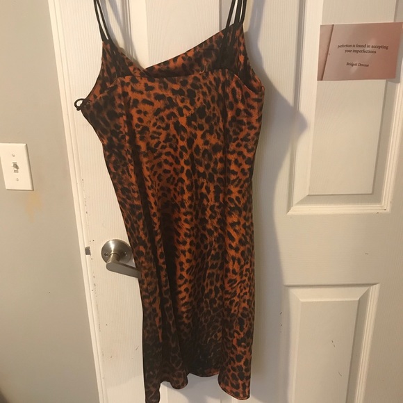 Dex  leopard slip dress - Picture 2 of 7